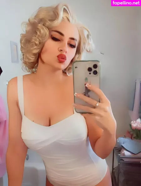 That Star Wars Girl OnlyFans Thumbnail #oZKpzkPGeZ