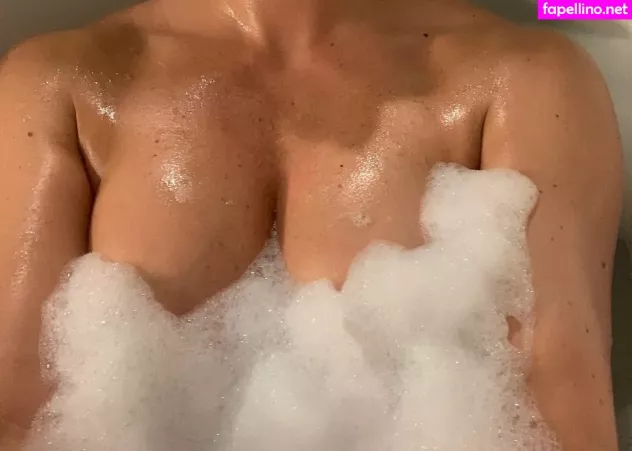 That Wife Lee OnlyFans Thumbnail #vW8WY606nN