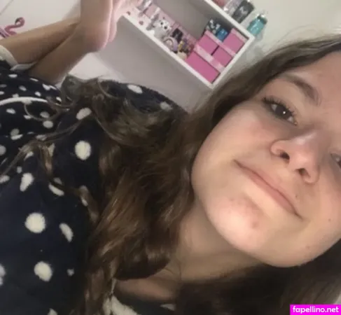 Thata Big Soles OnlyFans Thumbnail #6jfDIp2YX2