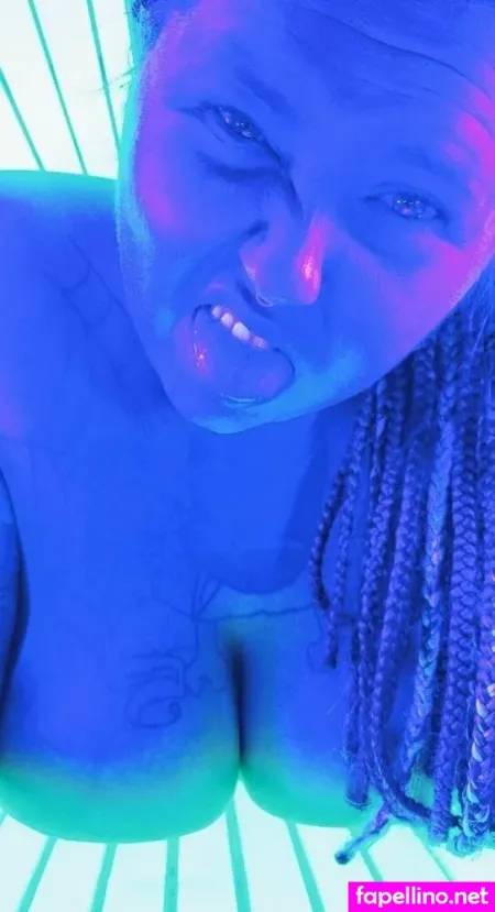 Thatbadbitch420 OnlyFans Thumbnail #aeB9hosdQa