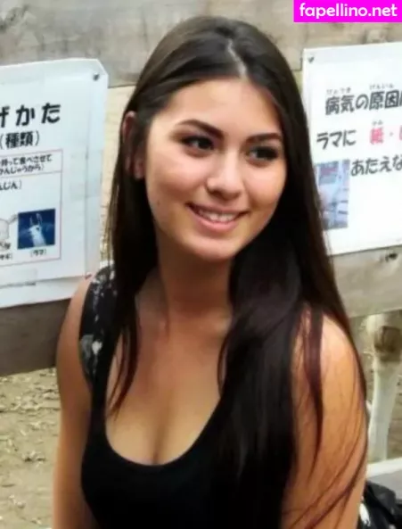 Thatchickparker OnlyFans Thumbnail #2x8ZAEoiJC