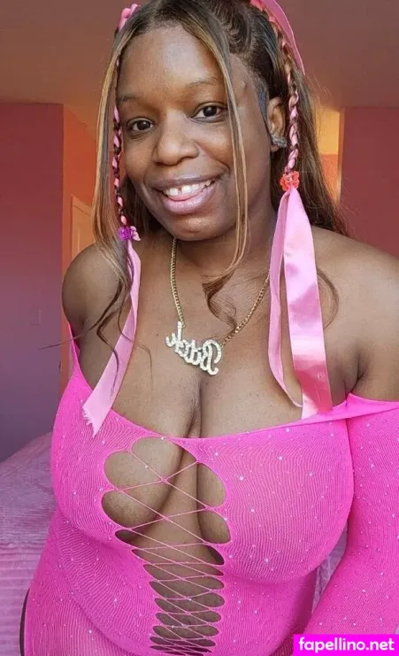 Thatchocobxtch 1 OnlyFans Thumbnail #iEwMaTf38W