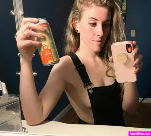 Thatcraftbeerbitch OnlyFans Thumbnail #hDzufVGyma