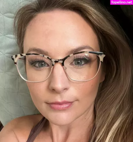 Thaternurse OnlyFans Thumbnail #xhZ7EHSfwg