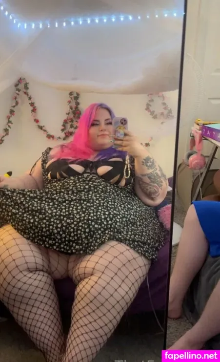 Thatfatgemini 1 OnlyFans Thumbnail #f4zfIzyFkZ