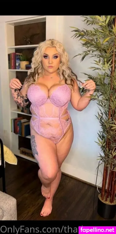 Thathoeyvegan OnlyFans Thumbnail #06tf1g3lEi