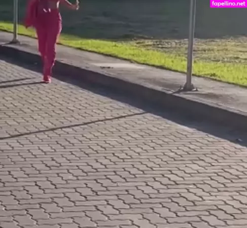 Thati Lopes OnlyFans Thumbnail #5Ibarj2Dxu