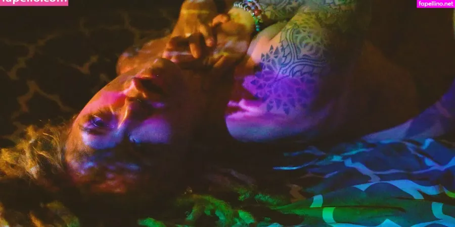 Thatkansasgirlfree OnlyFans Thumbnail #2LY3SD19Va