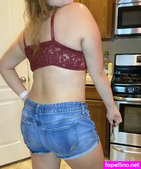 Thatmomtori1030 OnlyFans Thumbnail #yvuljKHb1A