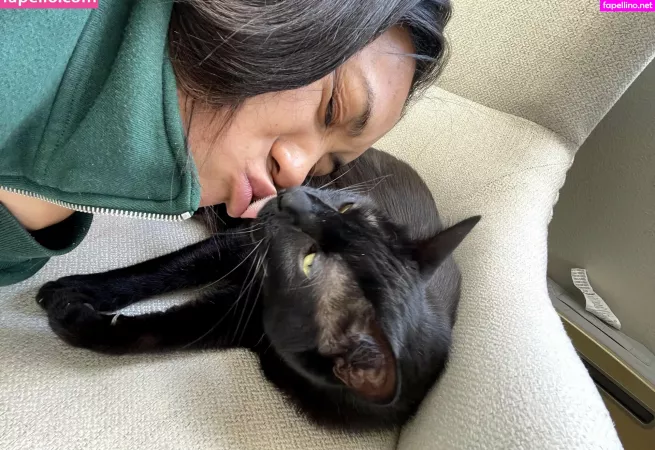 Thatonegirlmikeyvlogs OnlyFans Thumbnail #DhbBSLWFuc