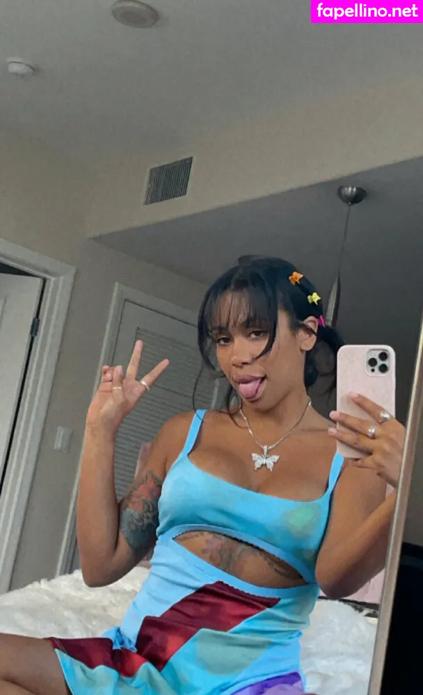 thatgirlgiselle_, thatonegirlmikeyvlogs Nude Leaked OnlyFans Photo #hCkeLWWSCe