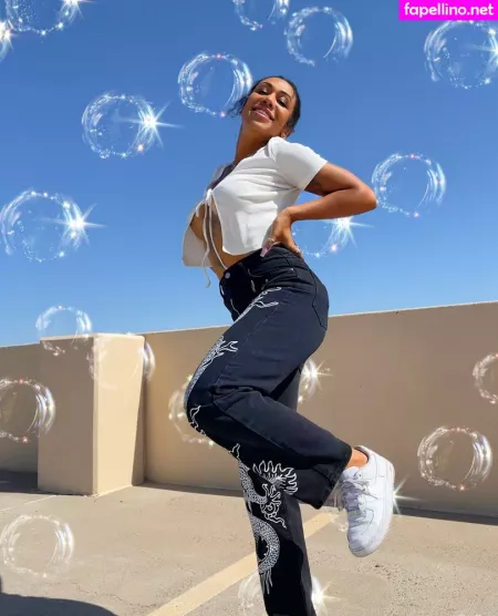 Thatonegirlmikeyvlogs OnlyFans Thumbnail #oVSXXdkohg