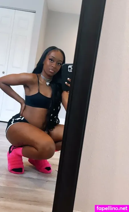 Thatsbrat OnlyFans Thumbnail #TBa8Y35uNM