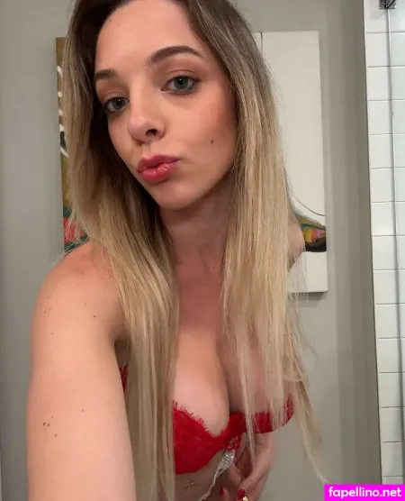 Thatsoanna OnlyFans Thumbnail #B5sXa2qCSs