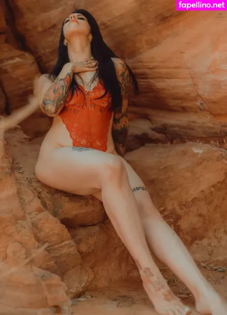 Thatsoraven95 OnlyFans Thumbnail #TletwXBmJ8