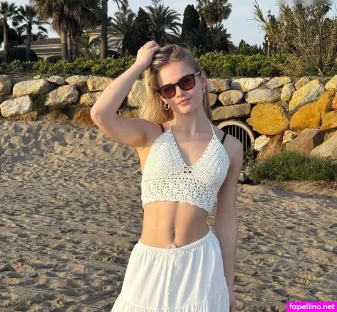 Thatsvroni OnlyFans Thumbnail #Hs7DhlEqzE