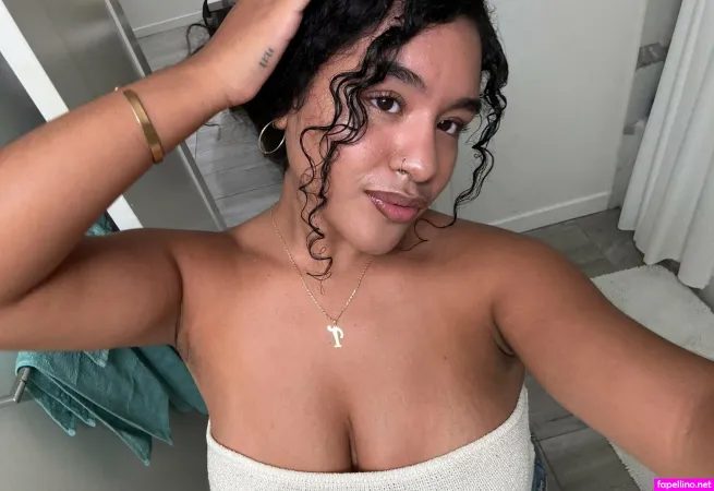 Thattbitcht OnlyFans Thumbnail #XjogV3uyTO