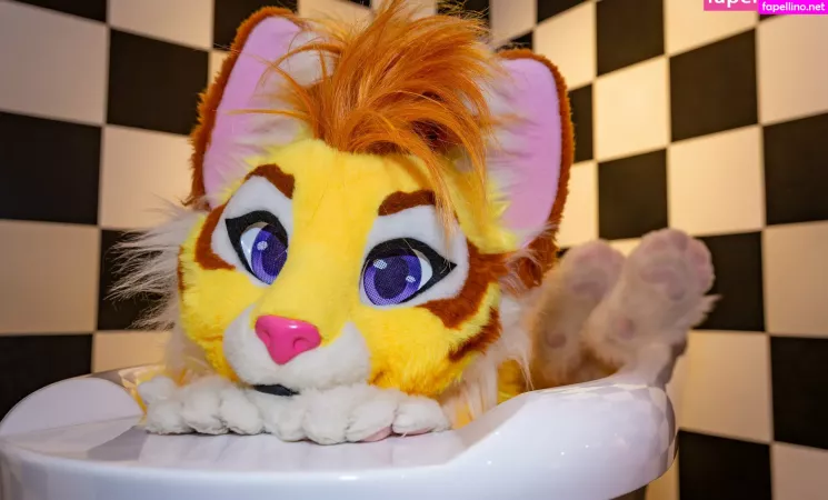Thatyellowkitty OnlyFans Thumbnail #9zGDOwG95B