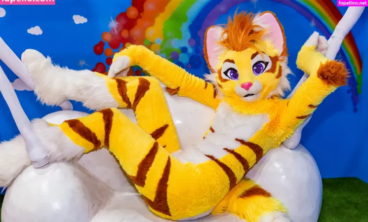 Thatyellowkitty OnlyFans Thumbnail #UBtRJcAoJe
