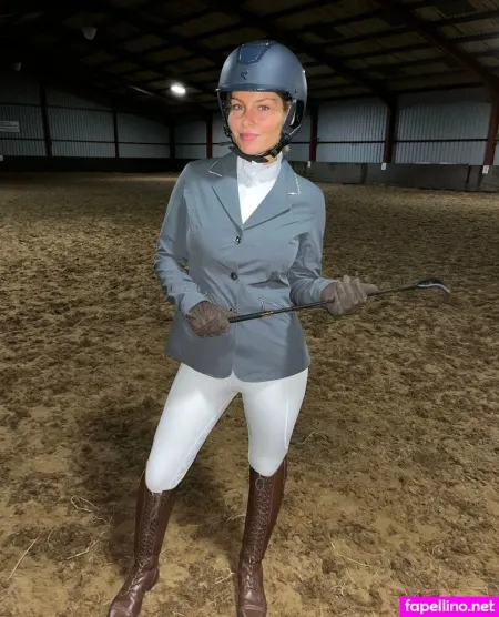 Thatyoungblondevip OnlyFans Thumbnail #a4uoFdKKKz