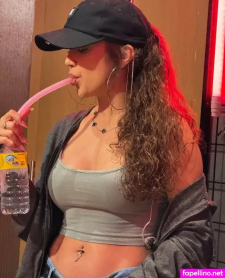 Thauane OnlyFans Thumbnail #xqW98UbmUR