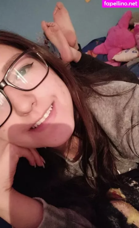 Thawniefeet OnlyFans Thumbnail #fzih0ePTCQ