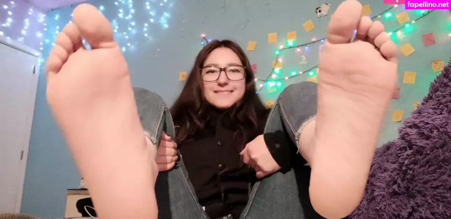 Thawniefeet OnlyFans Thumbnail #uD3pnMmlh8