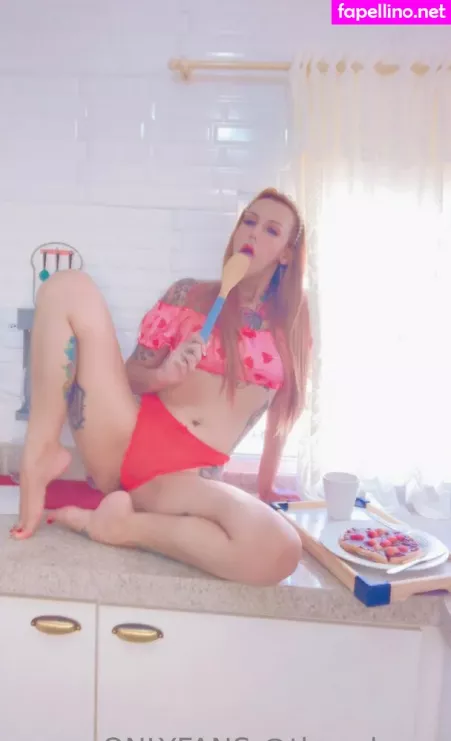 Thaycherry OnlyFans Thumbnail #DFN1qICsdE