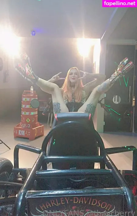 Thaycherry OnlyFans Thumbnail #dLEHNPRCnx