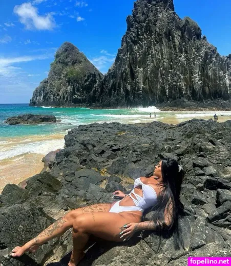 Thayna Pereira OnlyFans Thumbnail #jcsIREvljd