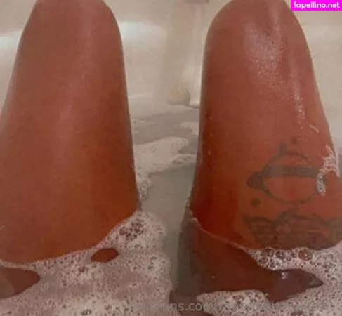 The Banana Queen OnlyFans Thumbnail #D3ilUdl3GD