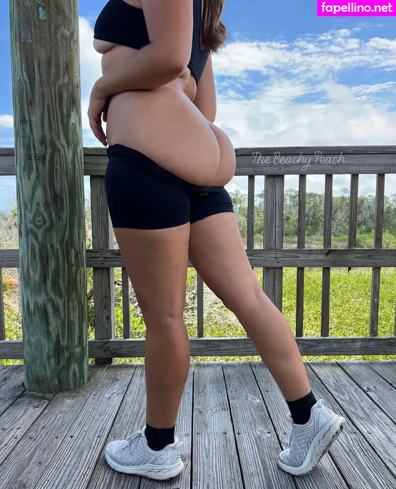 the_beachy_peach, thebeachypeach Nude Leaked OnlyFans Photo #ZbJFMCcgrS