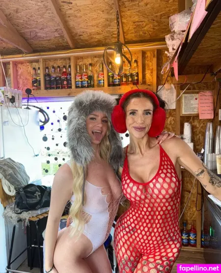 The Blonde Bombshell OnlyFans Thumbnail #2SSU9m0HPC