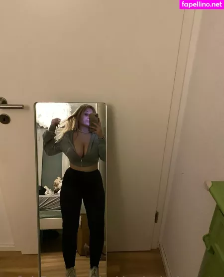 The Blonde The Brunette OnlyFans Thumbnail #4cy0pJkhx8