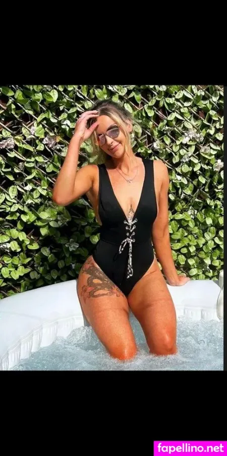 The Buff Bunni OnlyFans Thumbnail #nBhr4J8jla