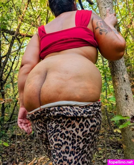 The Czars Ass OnlyFans Thumbnail #HXBLPPmtWO