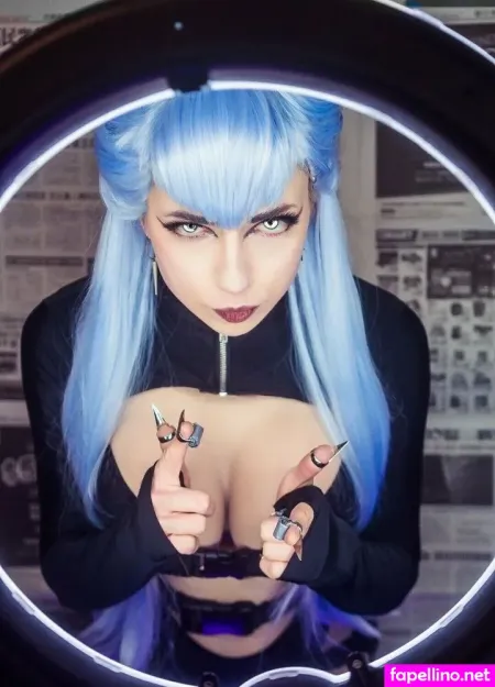 The Elfin Artist OnlyFans Thumbnail #d3KKFiKiw8