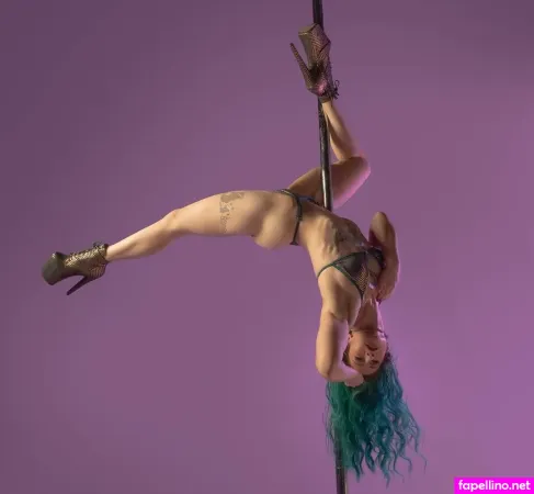 The Emerald Oasis OnlyFans Thumbnail #2lp6Mds6um