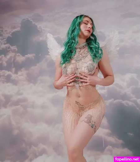 The Emerald Oasis OnlyFans Thumbnail #eROt0xc99s