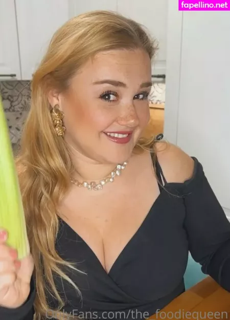 The Foodiequeen OnlyFans Thumbnail #N6IMm7APOb