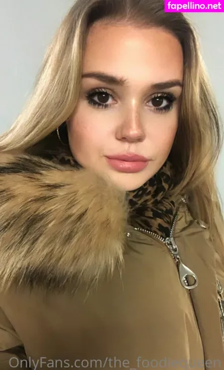The Foodiequeen OnlyFans Thumbnail #ZYI6EEcqNx