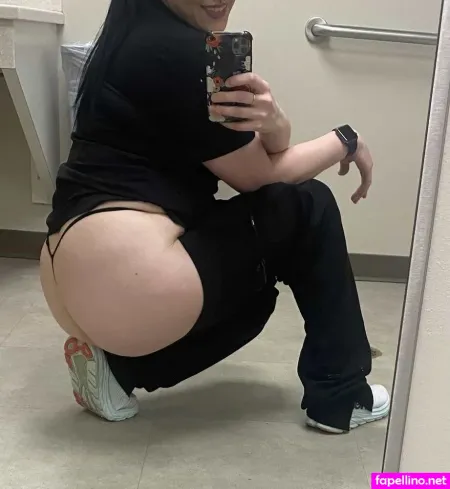 The Gentle Hotwife OnlyFans Thumbnail #AcNV8ks8of