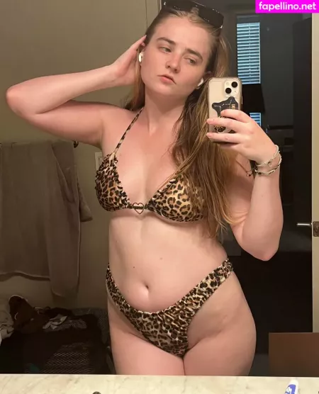 The Ilybabe OnlyFans Thumbnail #bkUqE2e0PC