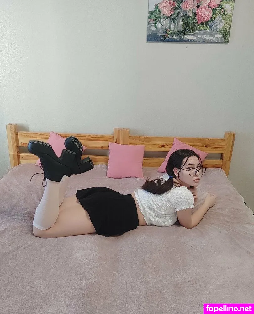 the_naughty_nymph, thenaughtynymph_ Nude Leaked OnlyFans Photo #uvw396q87u