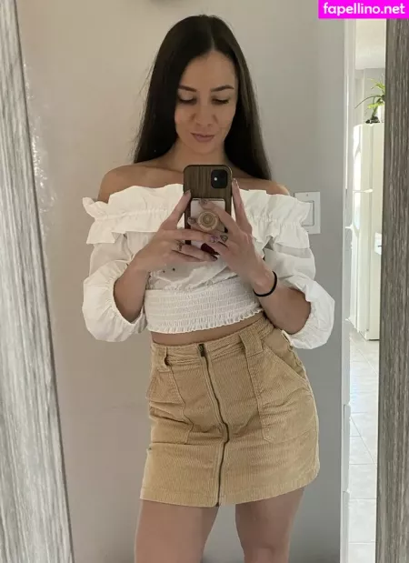 The Naughty Peach OnlyFans Thumbnail #6b9k628PZy