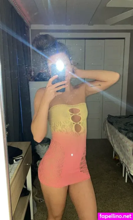 The Onjoleaparis OnlyFans Thumbnail #UCh46xSHRm