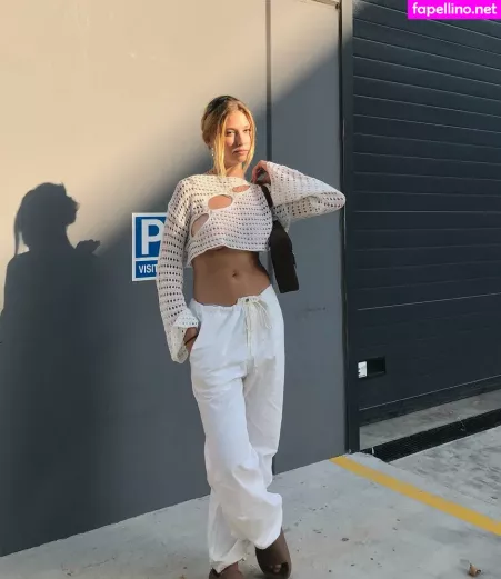 The Perfect Girl OnlyFans Thumbnail #q7IZ4nxAoM