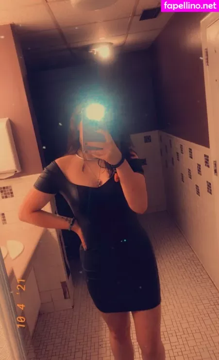 The Sallysmith OnlyFans Thumbnail #02R2eZkYjm