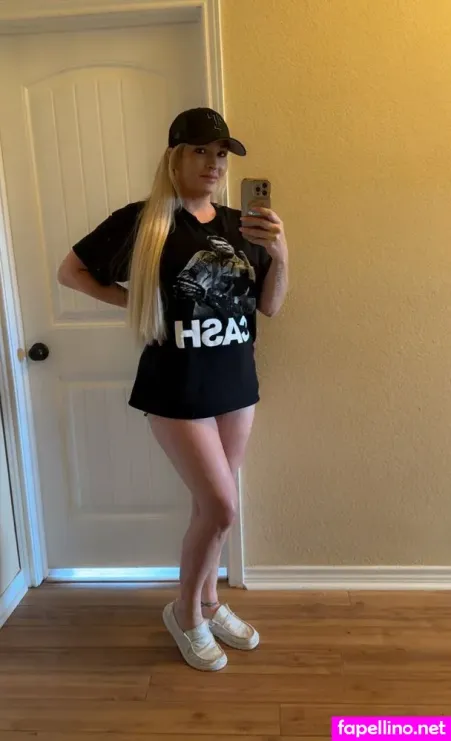 The Sexy Wife Tx OnlyFans Thumbnail #k7r6By3D1G