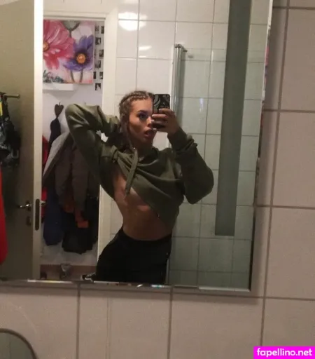 Thea Bakkeli OnlyFans Thumbnail #xZcfq1KG36